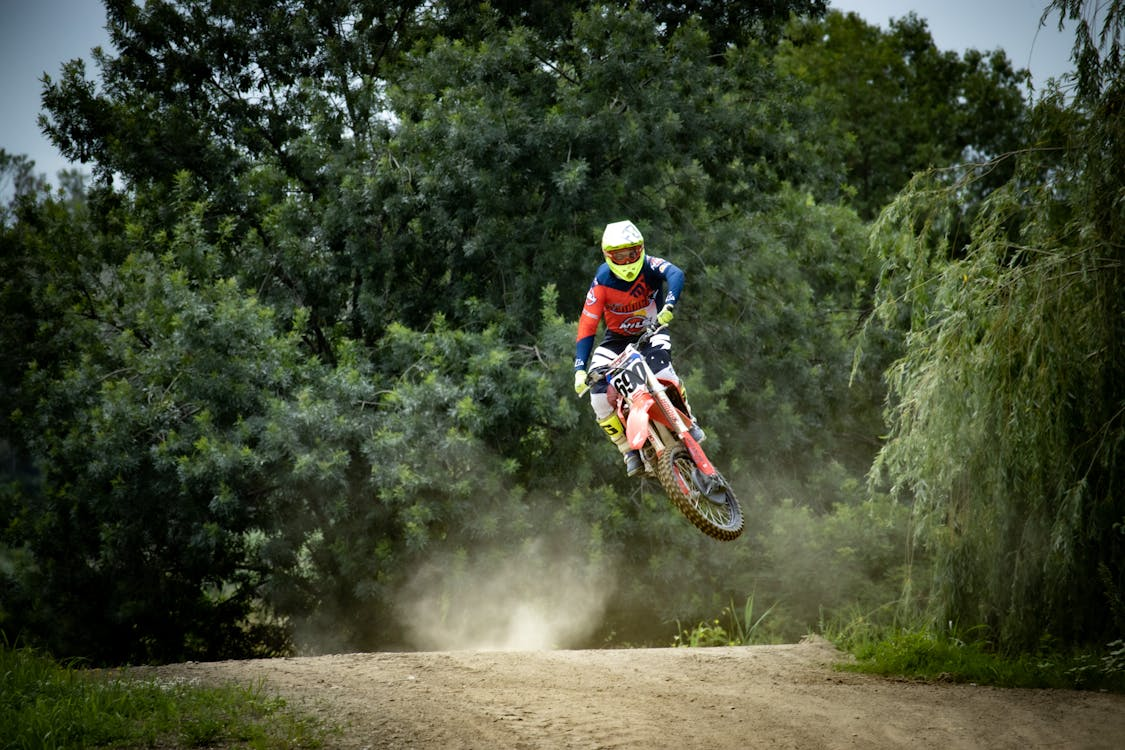 Ready for Thrills? The Best Kids' Gas Dirt Bikes Revealed!