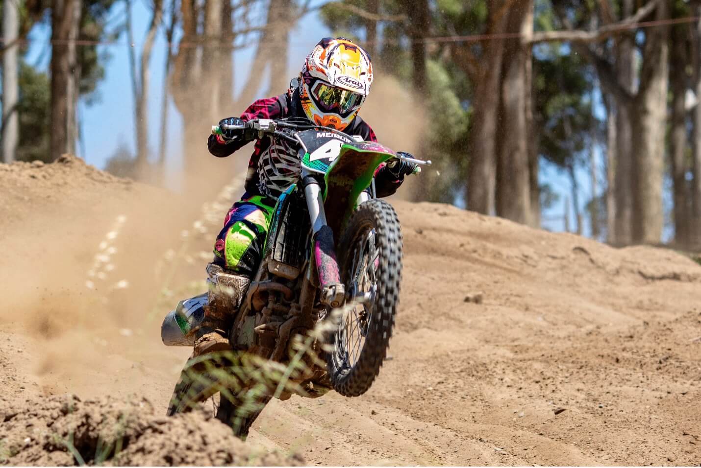 Beginner's Guide to Safe and Easy Kid’s Dirt Bike Riding