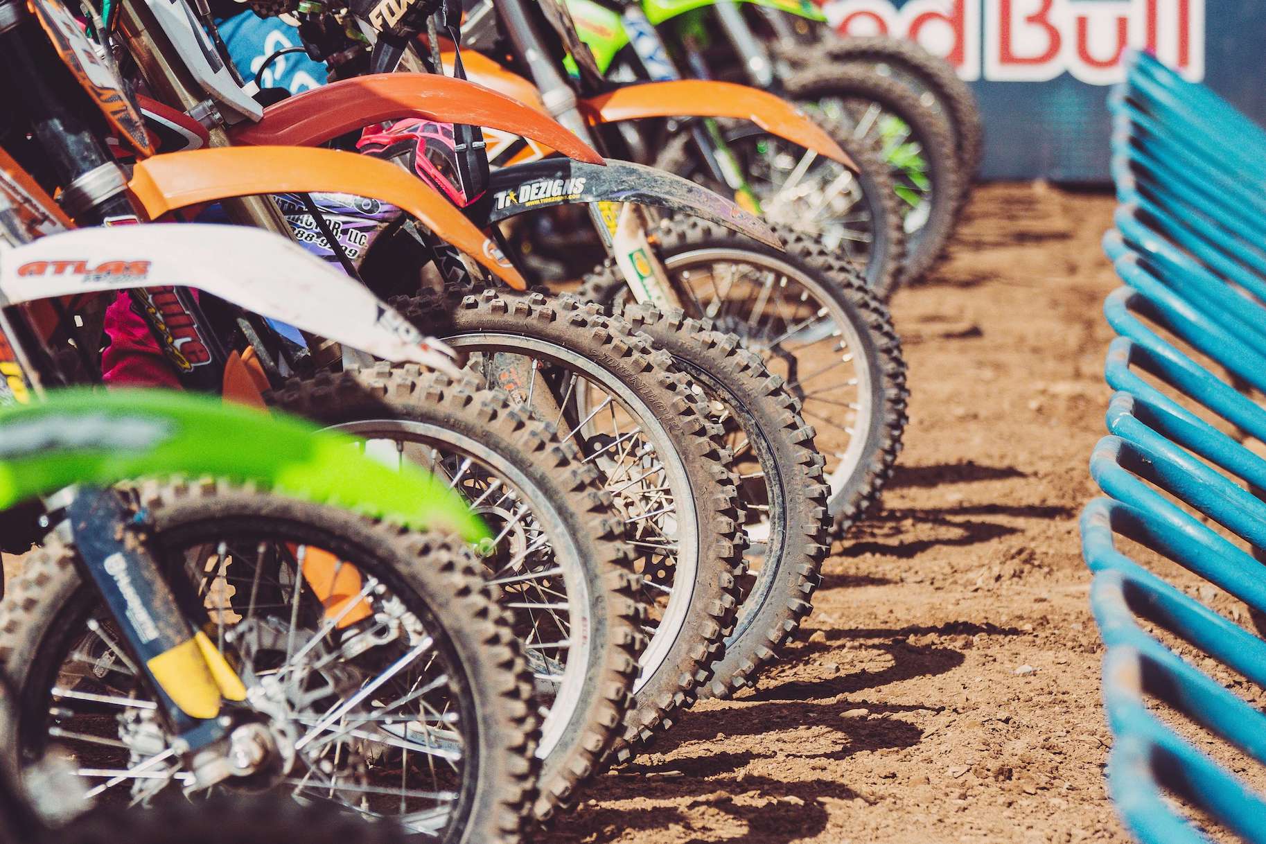 The Relationship Between Dirt Bike Tires and Performance
