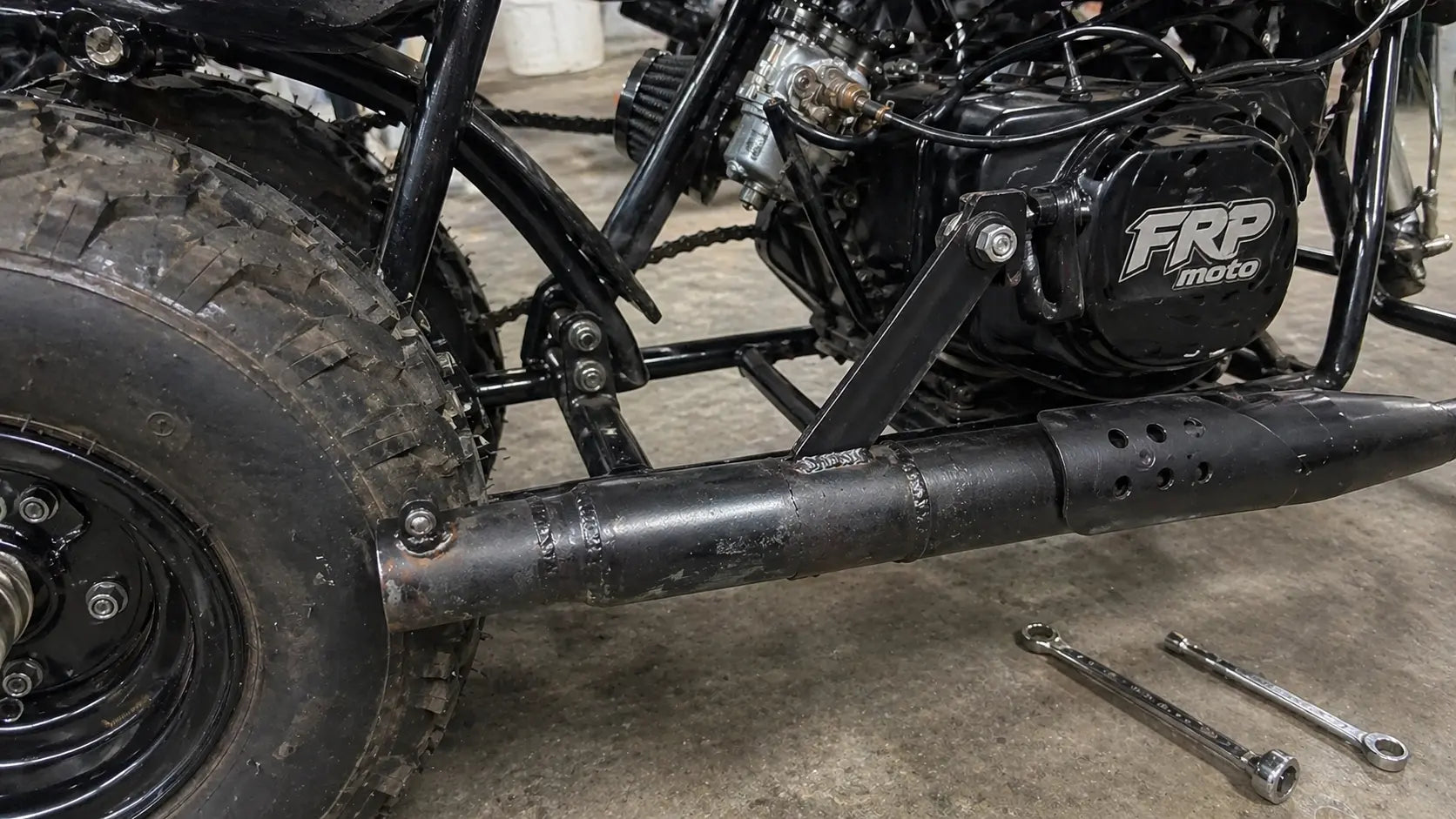Why Does Gas Leak From the Carb Overflow Tube When a Mini Bike Is Tilted?