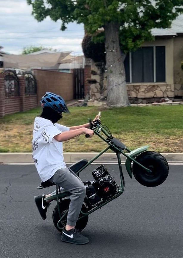 Gas Mini Bike vs Electric Mini Bike: Which One Fits You?