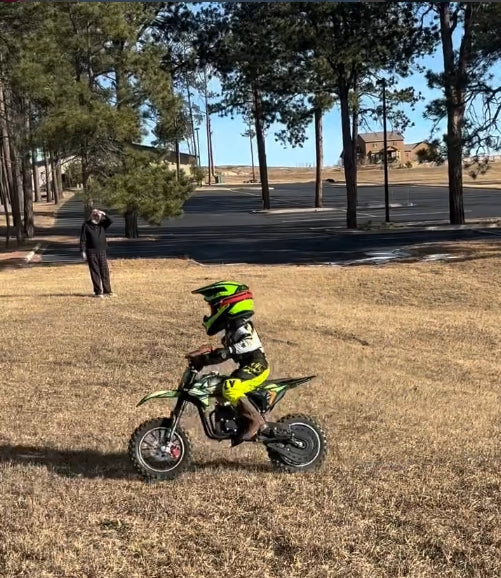 Electric vs. Gas Dirt Bike for Kids