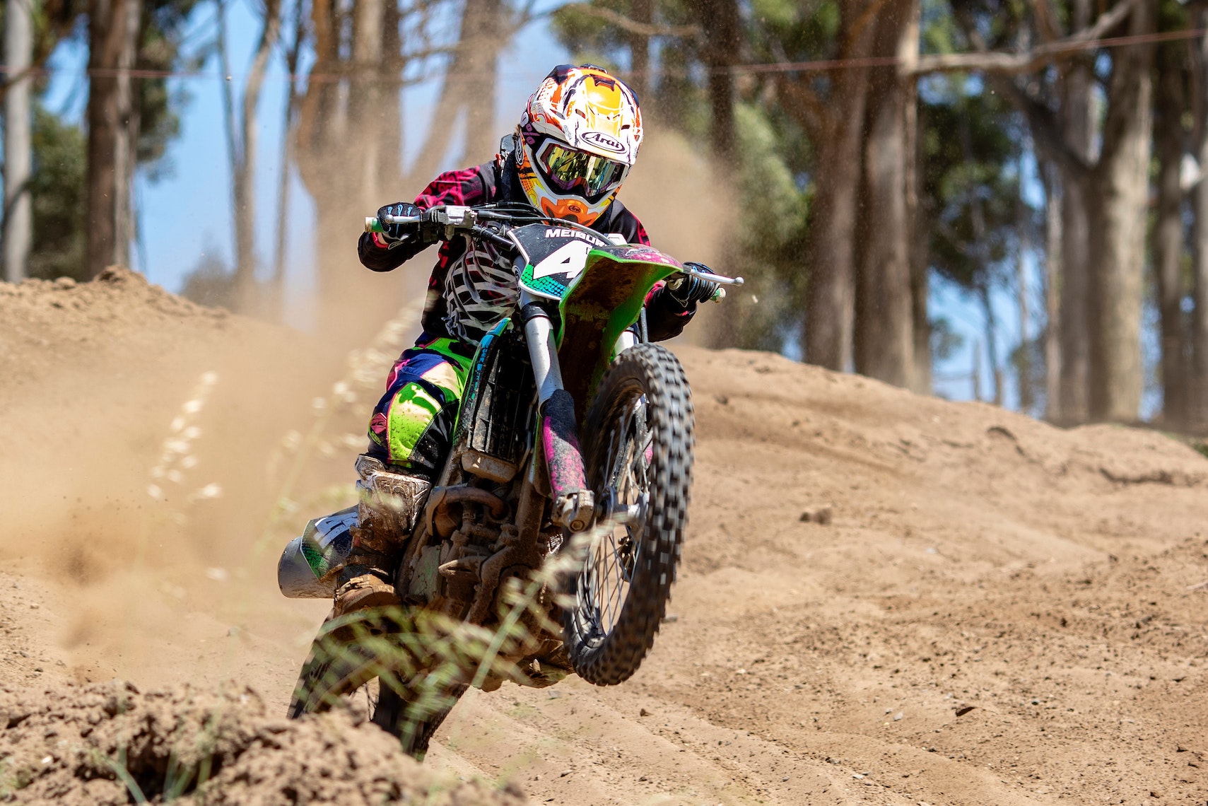gas dirt bike racing tips